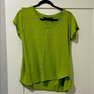 Tahari Vibrant Green V-Neck Short Sleeve Top